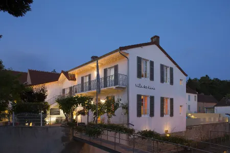 Maison Doucet - Relais & Châteaux Отели в г. Сен-Жульен-де-Сиври