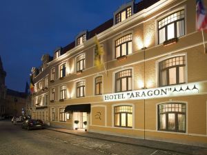 Aragon Hotel