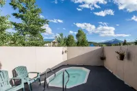 Quality Inn & Suites Silverthorne - Copper Mountain - Hot Tub