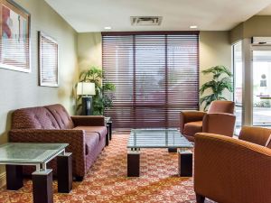 Comfort Suites Palm Bay - Melbourne