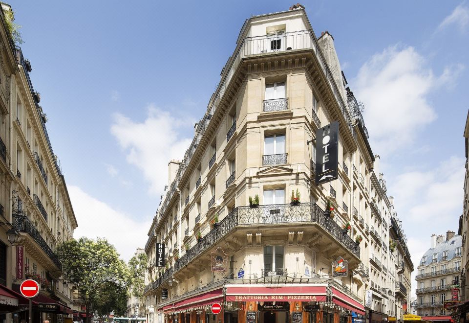 1. 호텔 유럽 생 ..