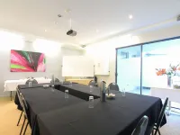 Caloundra Central Apartment Hotel Official Hotels in Caloundra