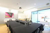 Caloundra Central Apartment Hotel Official