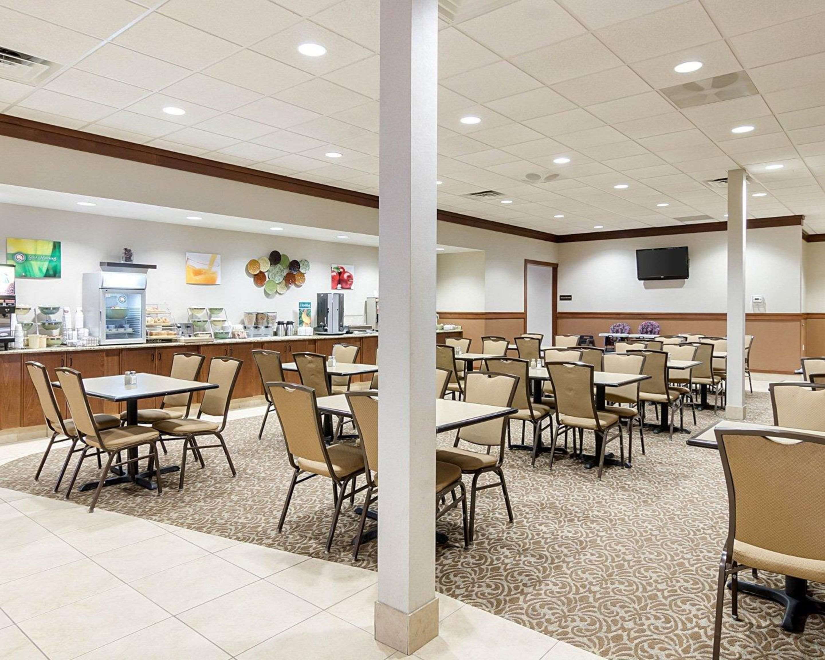 Quality Inn & Suites Conference Center and Water Park