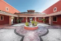 كولينا ديل بارايسو Hotels near Villa Padierna Driving Range & Michael Campbell Golf Academy