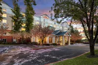 Hilton Garden Inn Portland/Lake Oswego Hotels near Kruse Village