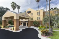 Fairfield Inn & Suites Tampa Brandon Hotel a Palm River-Clair Mel