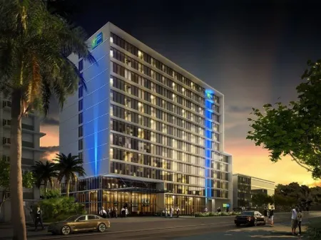 Holiday Inn Panama Distrito Financiero Отели в г. Панама-Сити