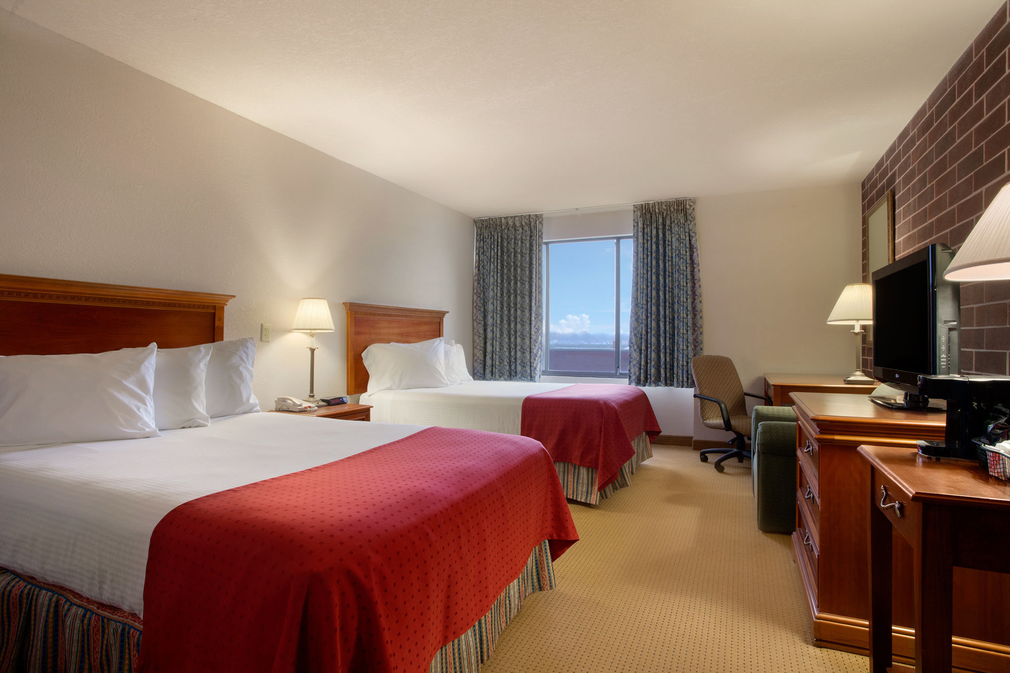 Best Western Plus Executive Residency Waterloo & Cedar Falls