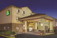 La Quinta Inn & Suites by Wyndham Elizabethtown