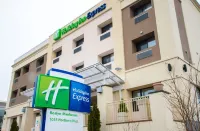 Holiday Inn Express Roslyn - Long Island Hôtels à : North Hempstead