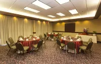 Courtyard Monterrey Airport Hotels in Аподака
