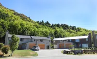 Arrowfield Apartments Hotels near Arrowtown