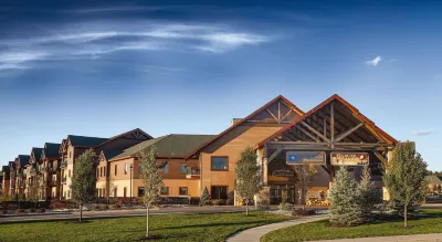 Glacier Canyon Resort Baraboo Lake Delton Отели рядом с достопримечательностью «Ошснер Парк Зу»