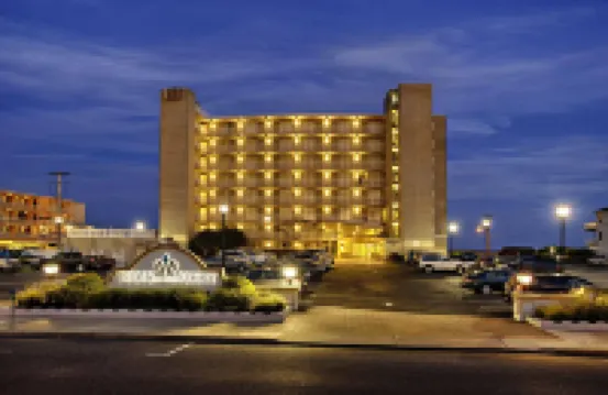 Reges Oceanfront Resort Отели в г. 