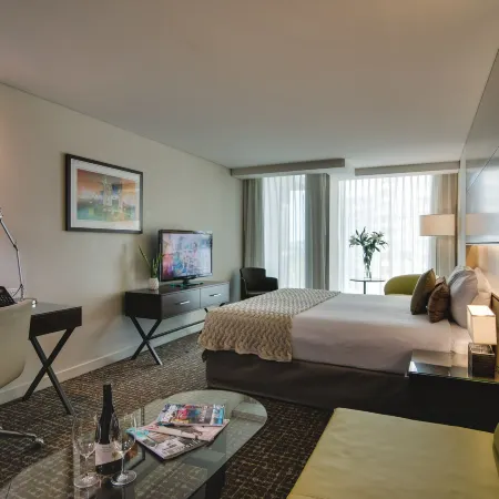 Point Hotel