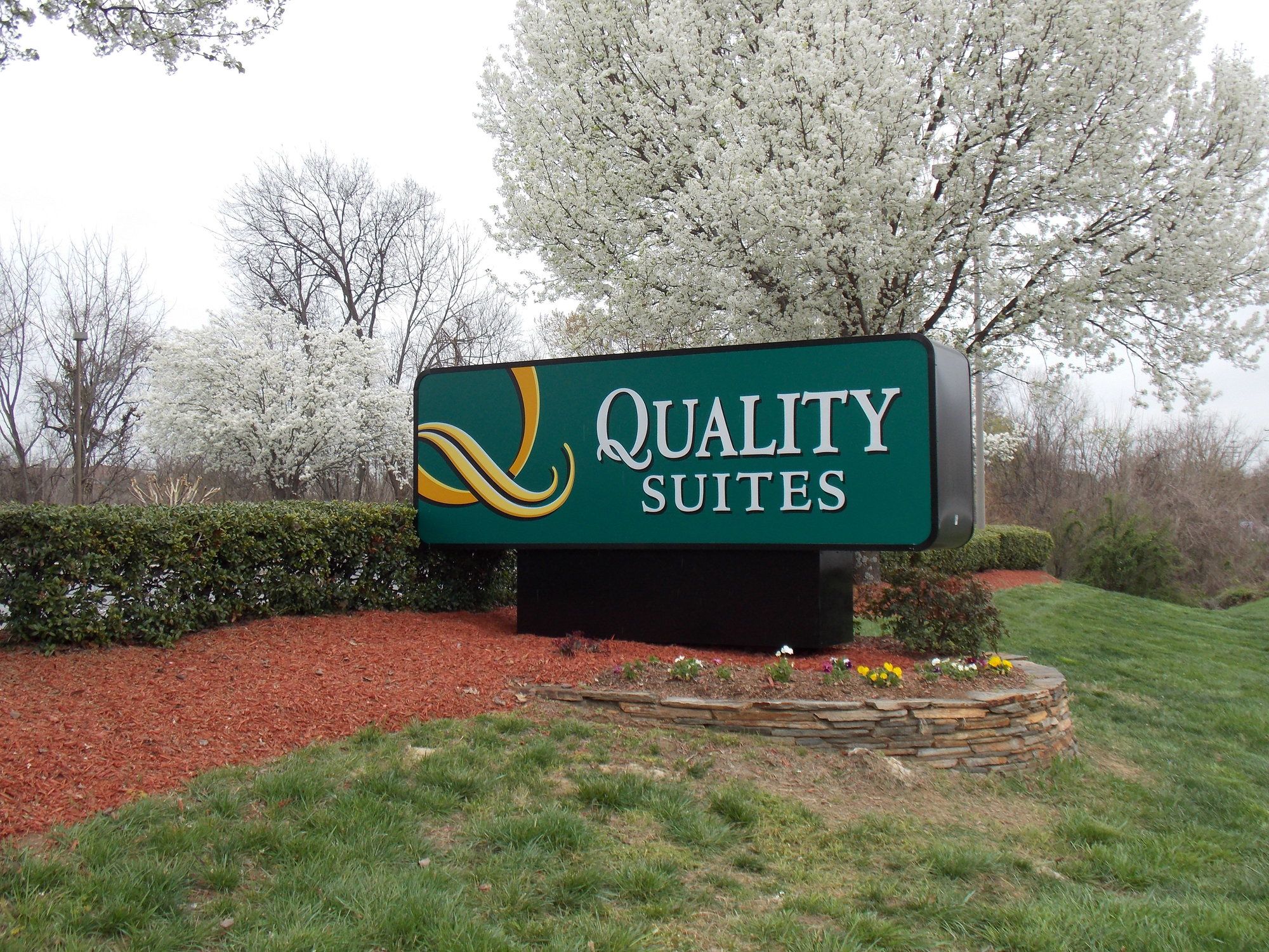 Quality Suites Pineville - Charlotte