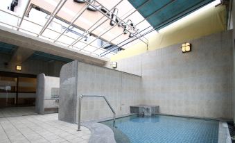 Hotel Route-Inn Nago - Housity