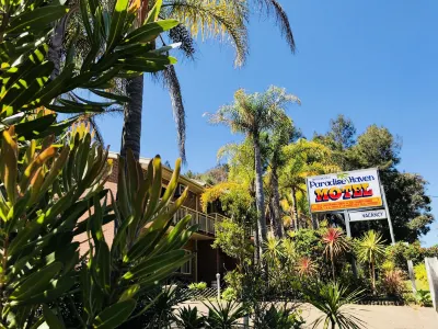 Mollymook Paradise Haven Motel Các khách sạn ở Milton