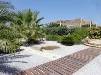 Valena Mare Suites & Apartments