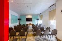 Monoloog Hotel Pekanbaru - parking