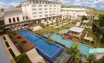 Harris Hotel & Conventions Malang