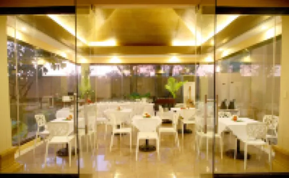 Coralpoint Gardens Suites and Residences