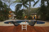 The Sunset Shack Hotels in Nosara