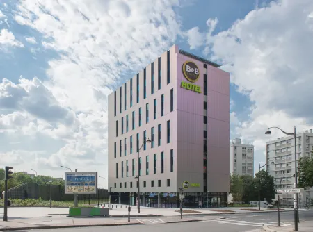 B&B Hotel Paris Porte des Lilas Отели рядом с достопримечательностью «Grande Halle De La Villette»