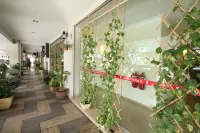 Hotel Station 18 Hotels in Lahat
