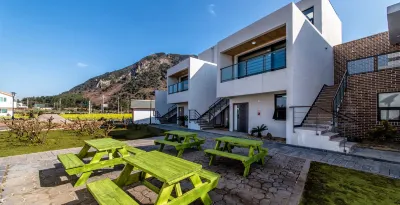 桑邦薩尼旅館 住宿飯店