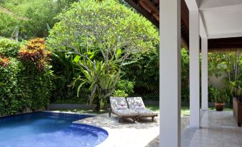 Villa Eight