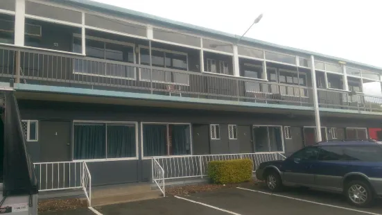Bargara Beach Hotel Motel