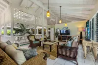 Big Island Retreat Hotels in Kailua-Kona