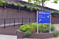 米蘭北部希爾頓花園飯店 - 停車場