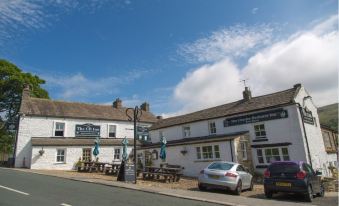 The Charles Bathurst Inn