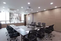 Felix by Stx Hotel & Suite