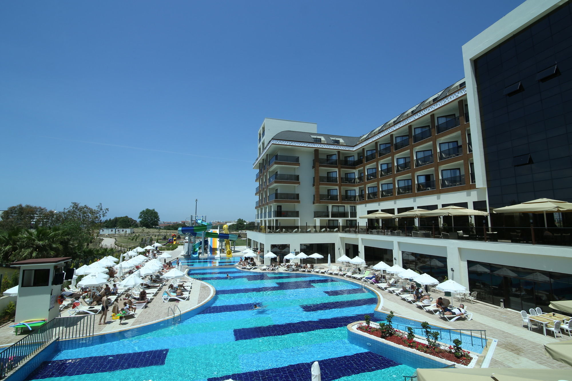 Glamour Resort & Spa - All Inclusive