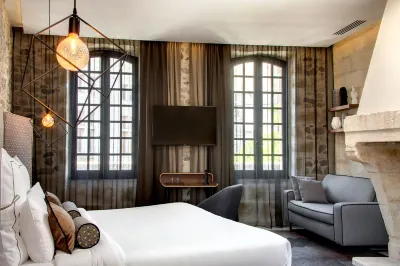 Boutique Hôtel des Remparts & Spa Các khách sạn gần Salin d'Aigues-Mortes