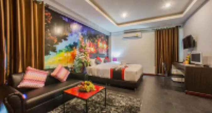 D11 โฮเต็ล พิษณุโลก (D11 Hotel Phitsanulok) โรงแรมใกล้วัดอรัญญิก พิษณุโลก