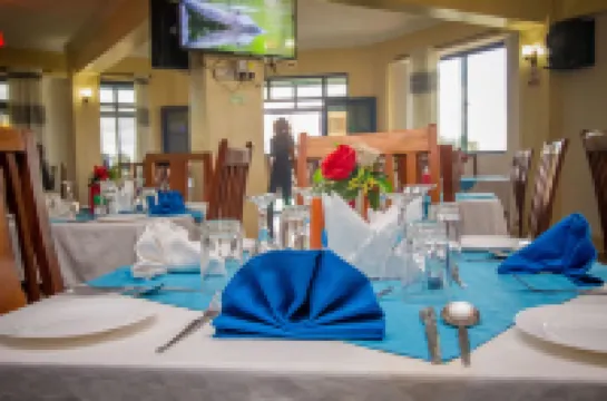 Meru Paramount Hotel