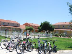 Lagrange Grand Bleu Vacances – Résidence le Mas de Torreilles