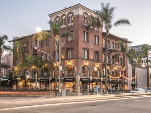 The Historic Broadlind Hotel at Long Beach Convention Center