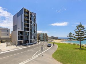 Astra Apartments Newcastle Beach