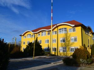 Leier Business Hotel