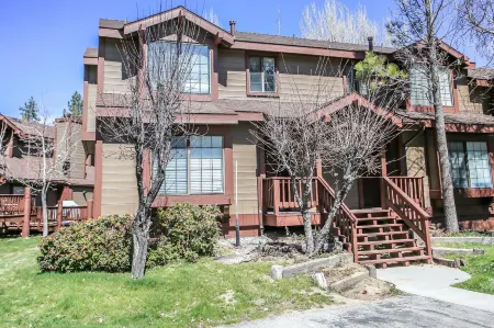 Brown Bear's Den Condo