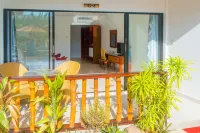 Alona Vida Beach Hill Resort فنادق في Panglao