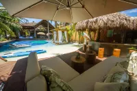 Aloha Village Hotel Hotels in Icarai