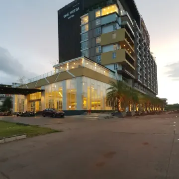 The Vista hotel by Satit Group