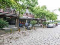 蜜桔水晶酒店(扬州东关街店) - 酒店附近